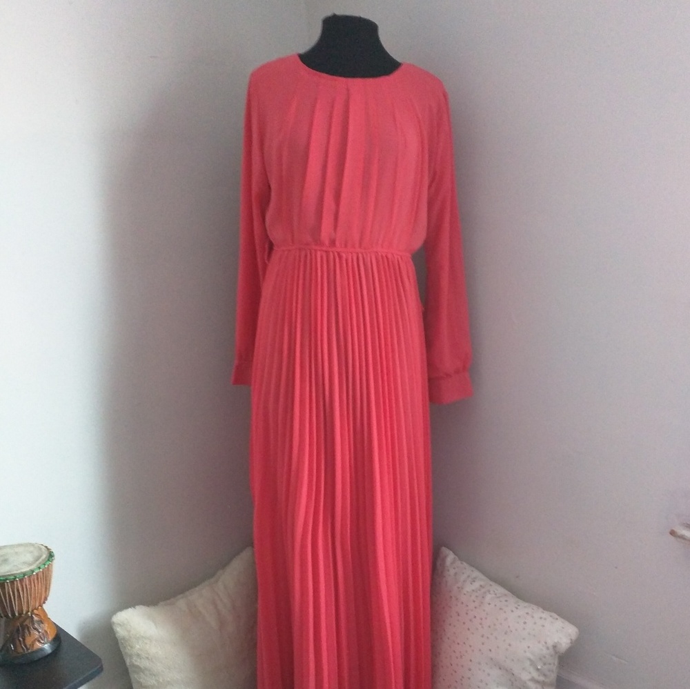 Pleated maxi dress